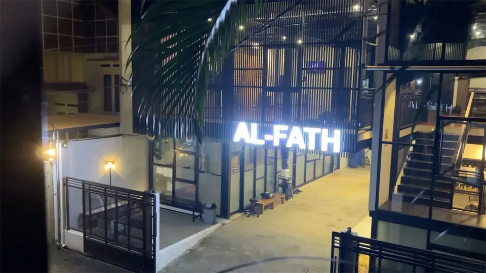 Suasana Masjid Al-Fath di Bandung